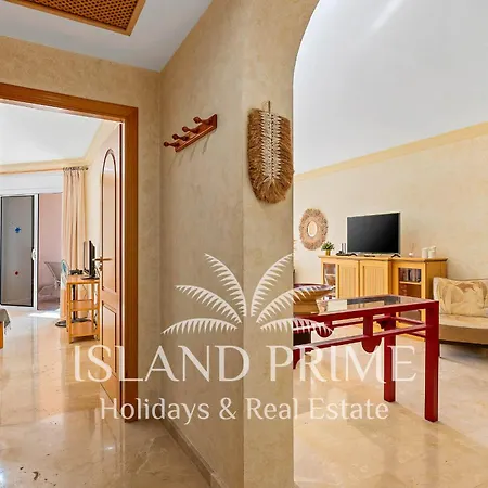 Stunning Seaside In Heated Pool Complex En411 San Miguel de Abona